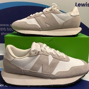 New Balance 237 Men’s Size 7.5